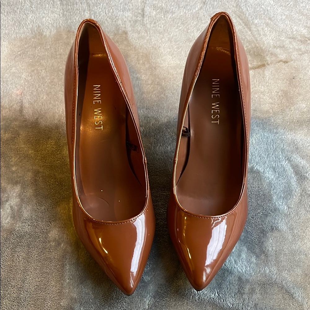 Nine West Women's Brown Pumps